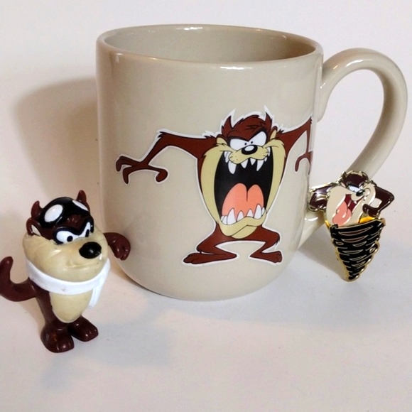 Tasmanian Devil Lot - Picture 1 of 8